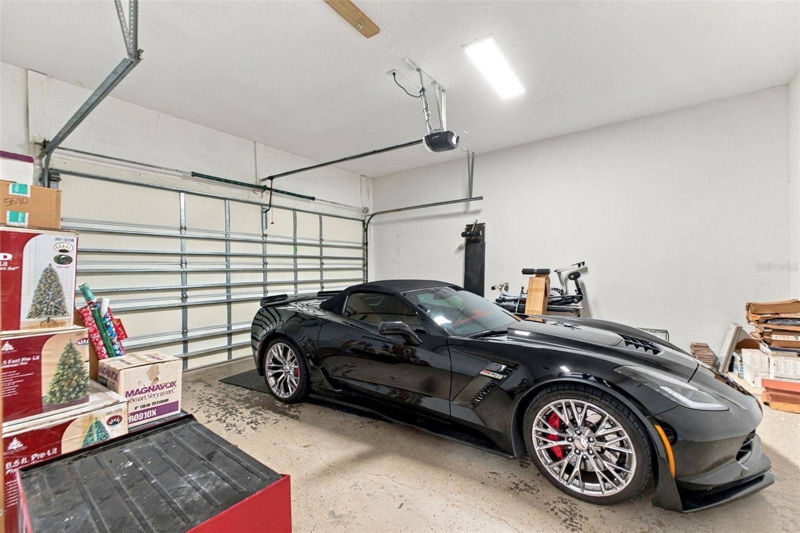 10484 GYPSY AVENUE, Weeki Wachee, FL 34613 GARAGE
