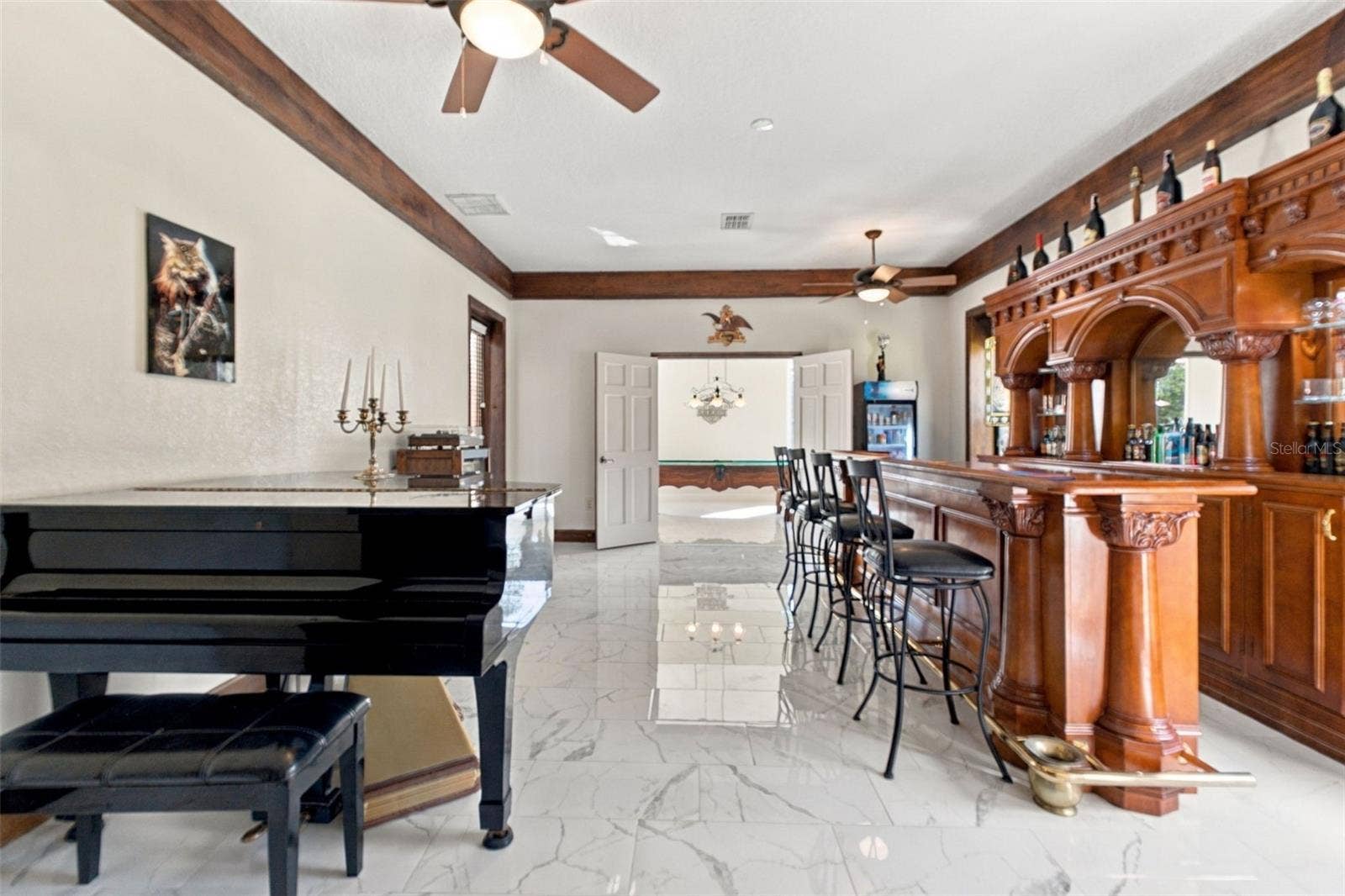 10484 GYPSY AVENUE, Weeki Wachee, FL 34613 BAR/GAMEROOM