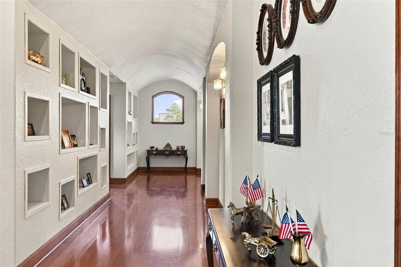 10484 GYPSY AVENUE, Weeki Wachee, FL 34613 HALLWAY TO PRIMARY