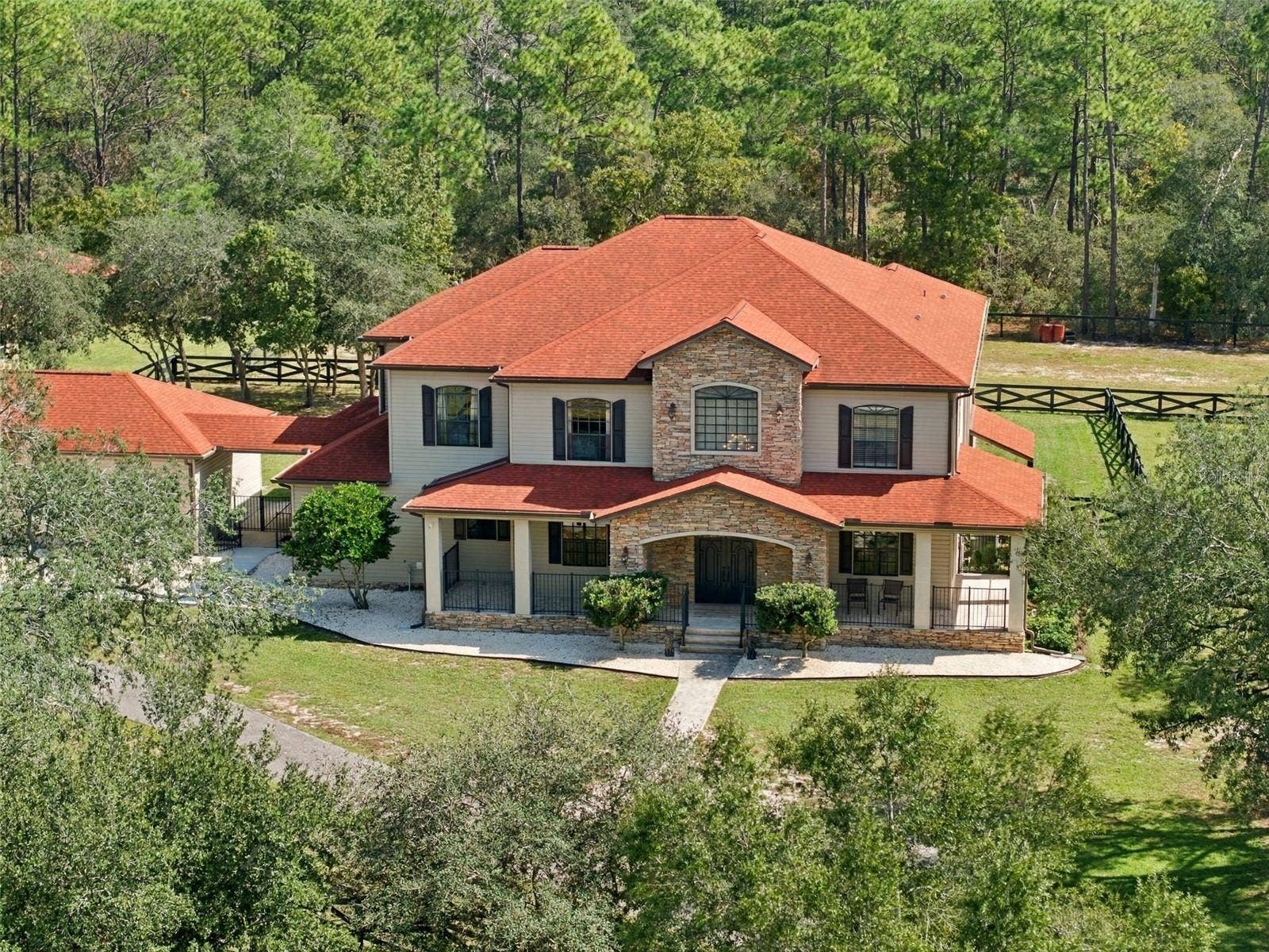 10484 GYPSY AVENUE, Weeki Wachee, FL 34613 6295 SF MAIN HOME