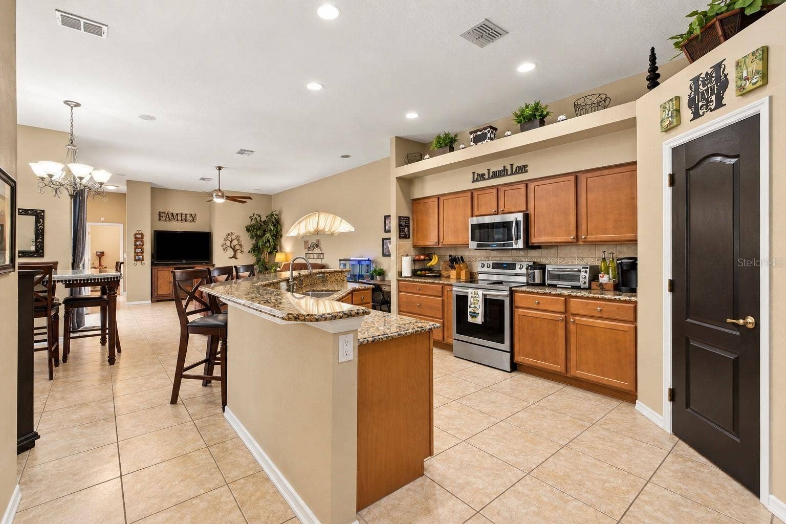 1486 ALAMEDA DRIVE, Spring Hill, FL 34609 Kitchen