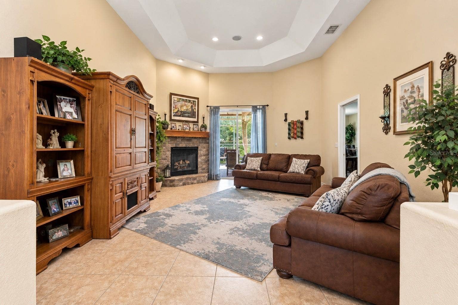 1486 ALAMEDA DRIVE, Spring Hill, FL 34609 Living room