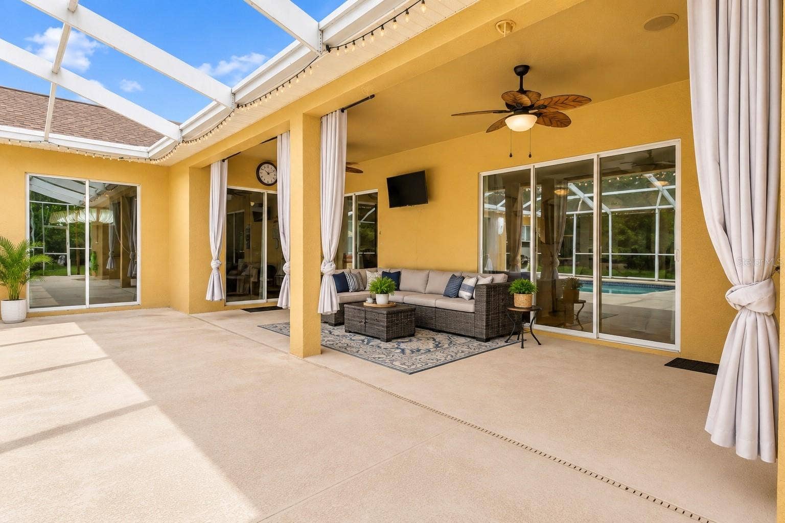 1486 ALAMEDA DRIVE, Spring Hill, FL 34609 Covered lanai