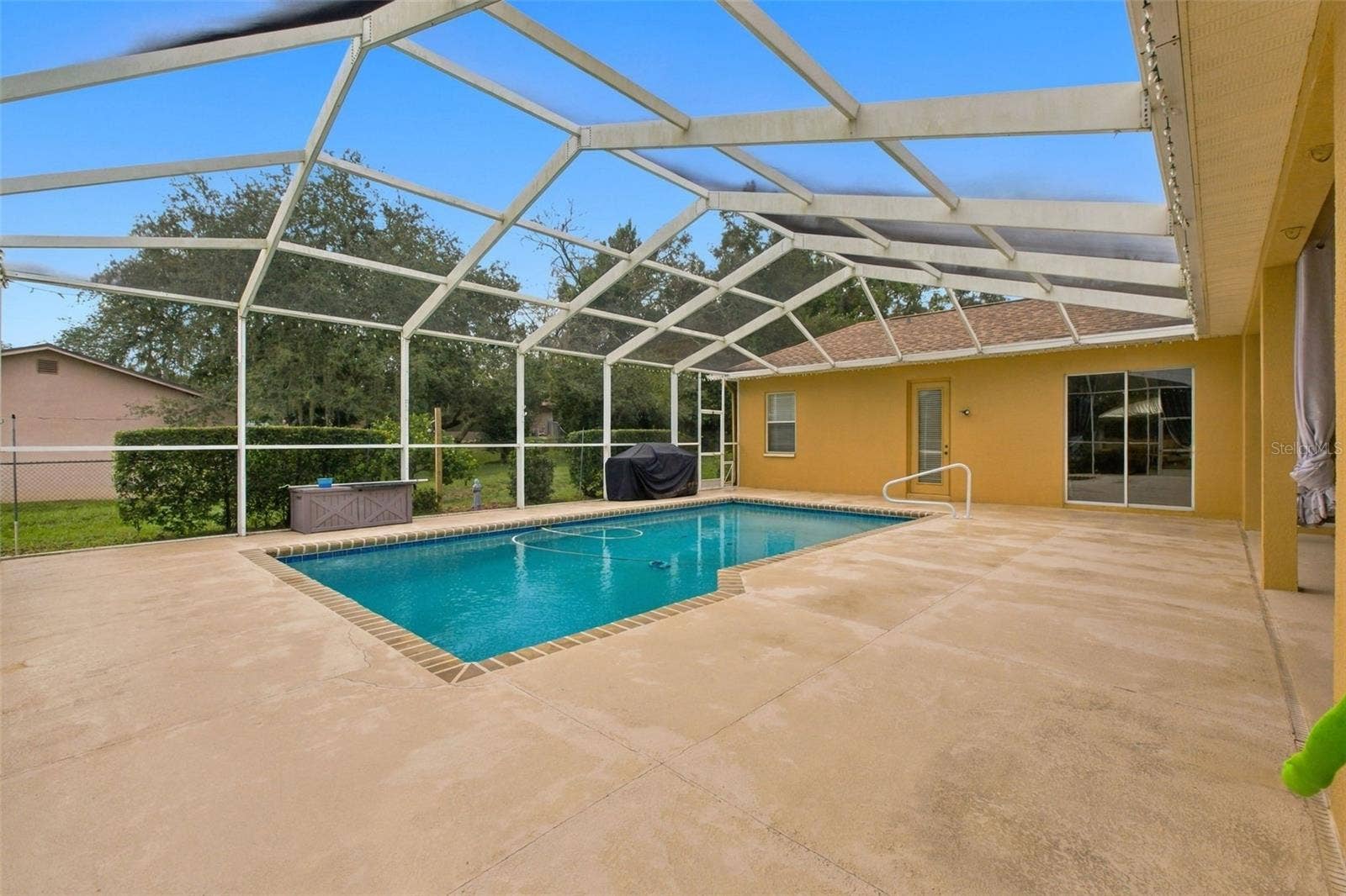 1486 ALAMEDA DRIVE, Spring Hill, FL 34609 Huge pool