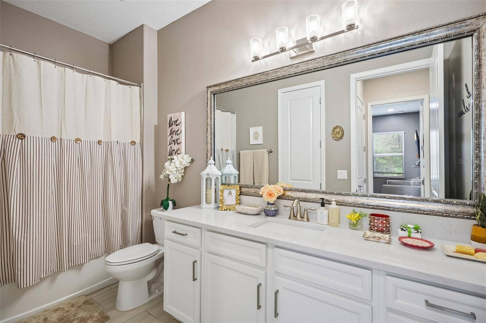 17022 FORGE SURF STREET, Land O Lakes, FL 34638 17022 FORGE SURF STREET, Land O Lakes, FL 34638