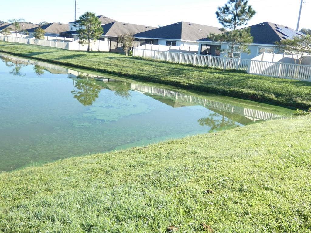Zephyrhills, FL 33540 Zephyrhills, FL 33540