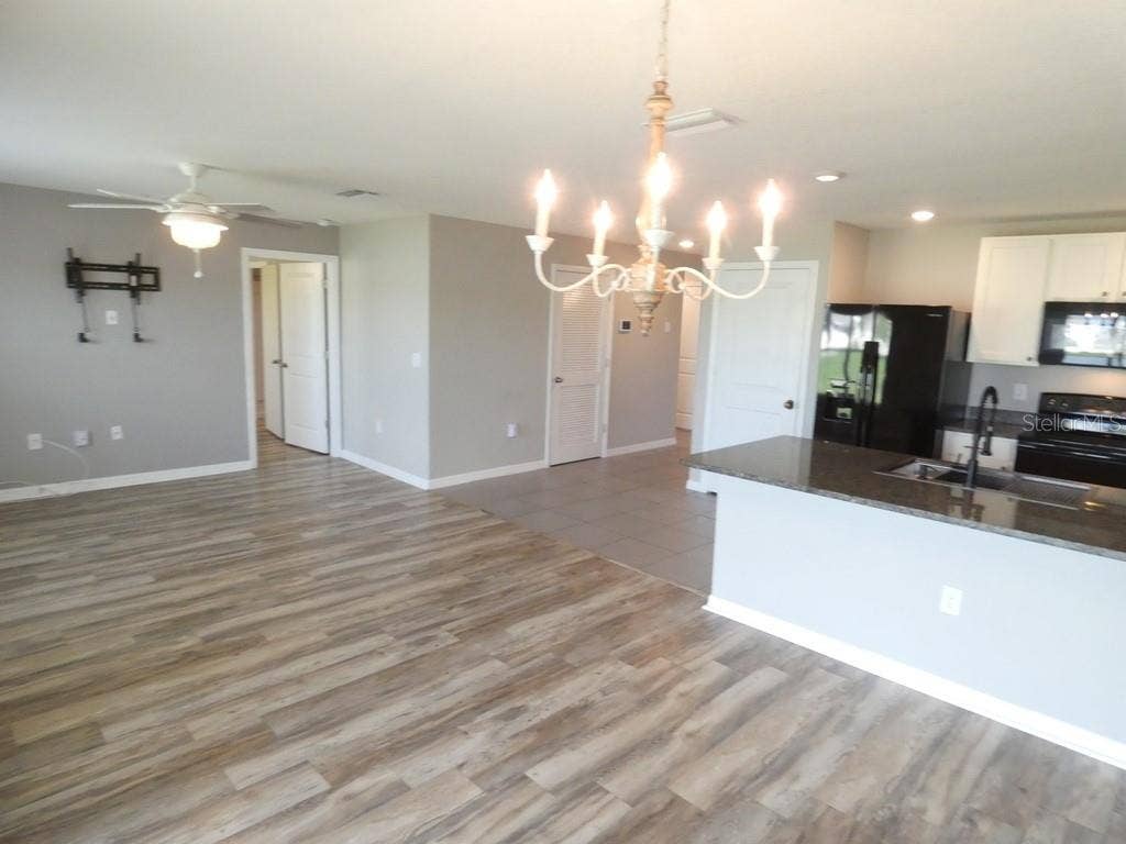 Zephyrhills, FL 33540 Zephyrhills, FL 33540