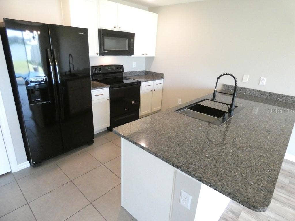 Zephyrhills, FL 33540 Zephyrhills, FL 33540