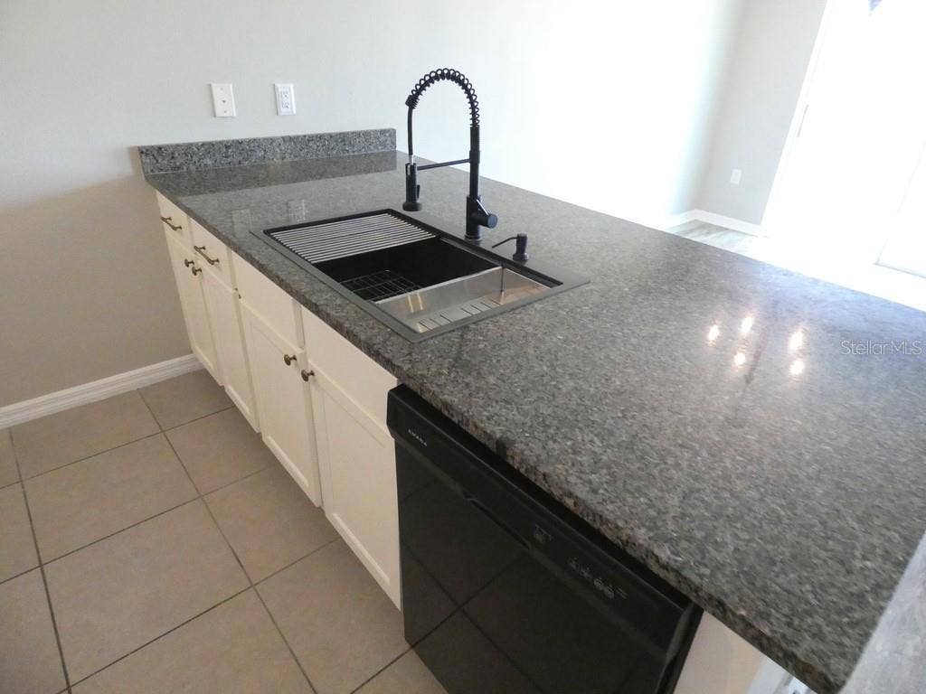 Zephyrhills, FL 33540 Zephyrhills, FL 33540