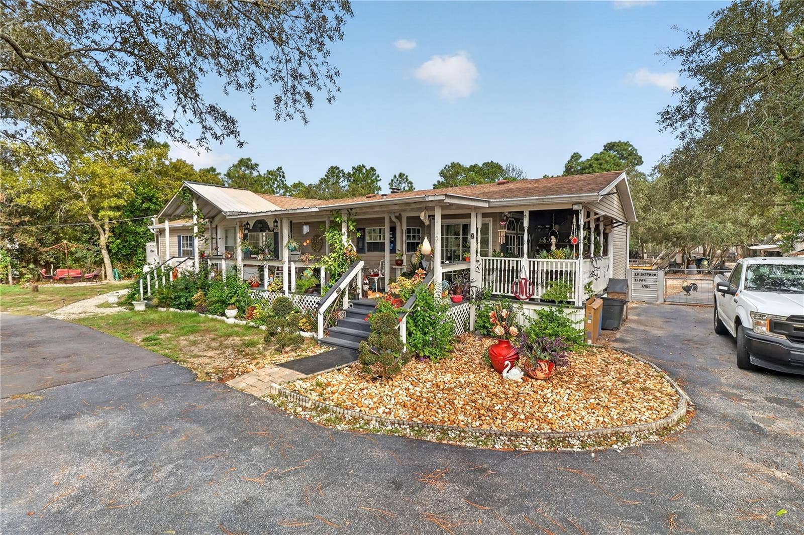 12627 BEAGLE ROAD, Hudson, FL 34667 12627 BEAGLE ROAD, Hudson, FL 34667