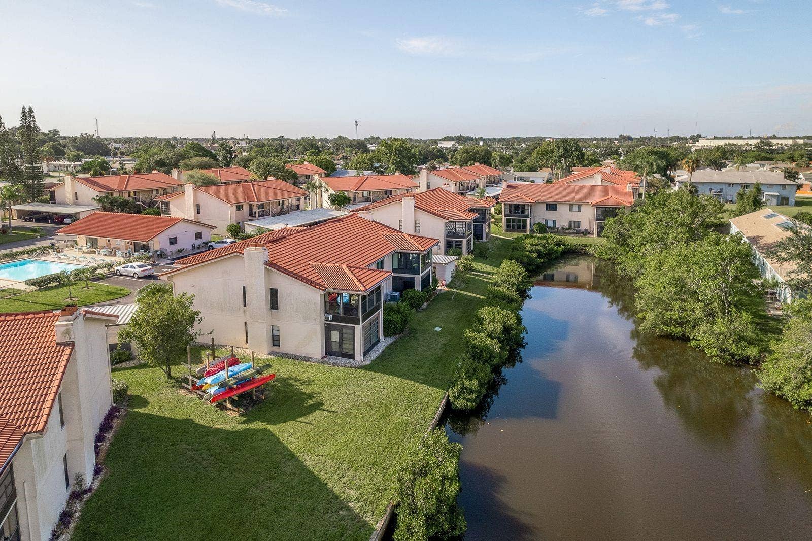 9960 EAGLES POINT CIRCLE, #4, Port Richey, FL 34668