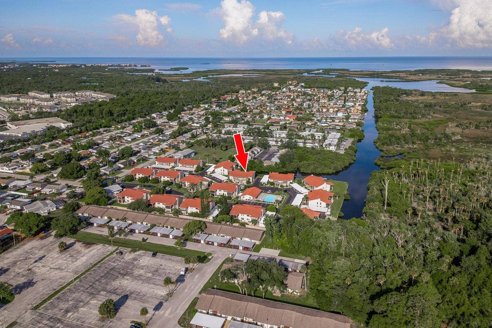 9960 EAGLES POINT CIRCLE, #4, Port Richey, FL 34668