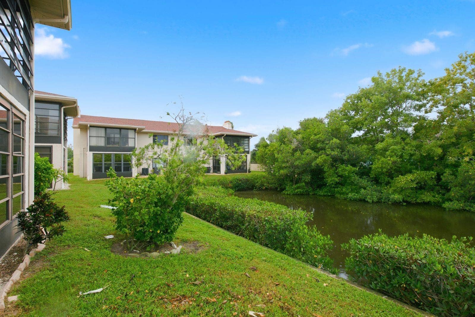 9960 EAGLES POINT CIRCLE, #4, Port Richey, FL 34668