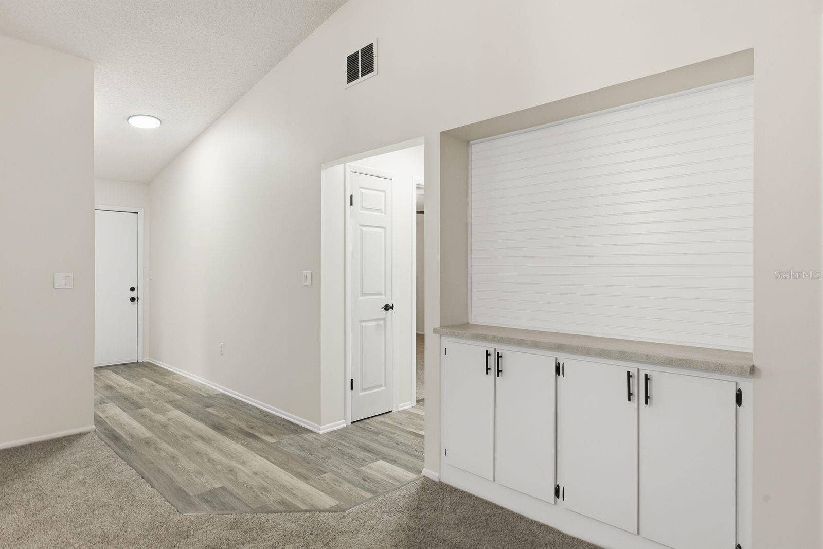 9960 EAGLES POINT CIRCLE, #4, Port Richey, FL 34668