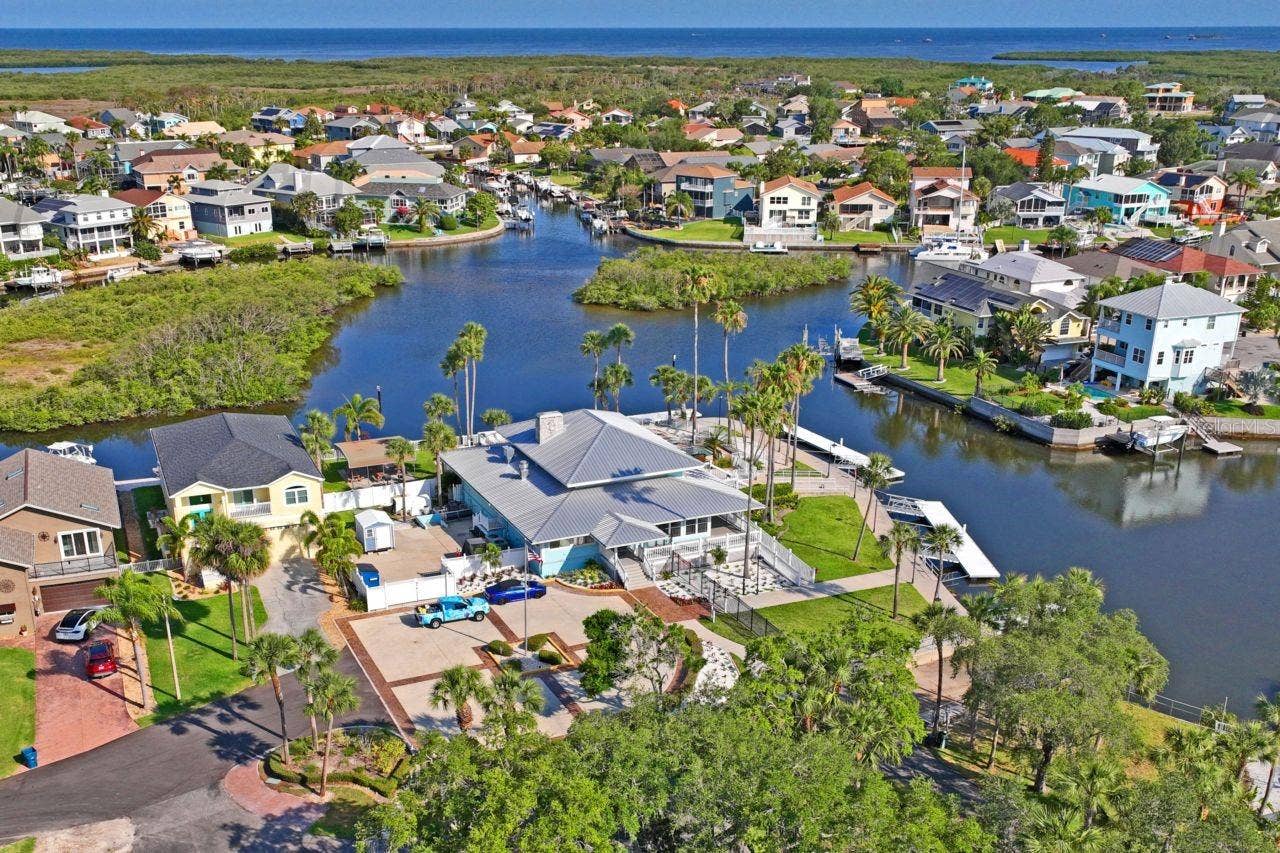 4254 MARINE PARKWAY, New Port Richey, FL 34652 4254 MARINE PARKWAY, New Port Richey, FL 34652