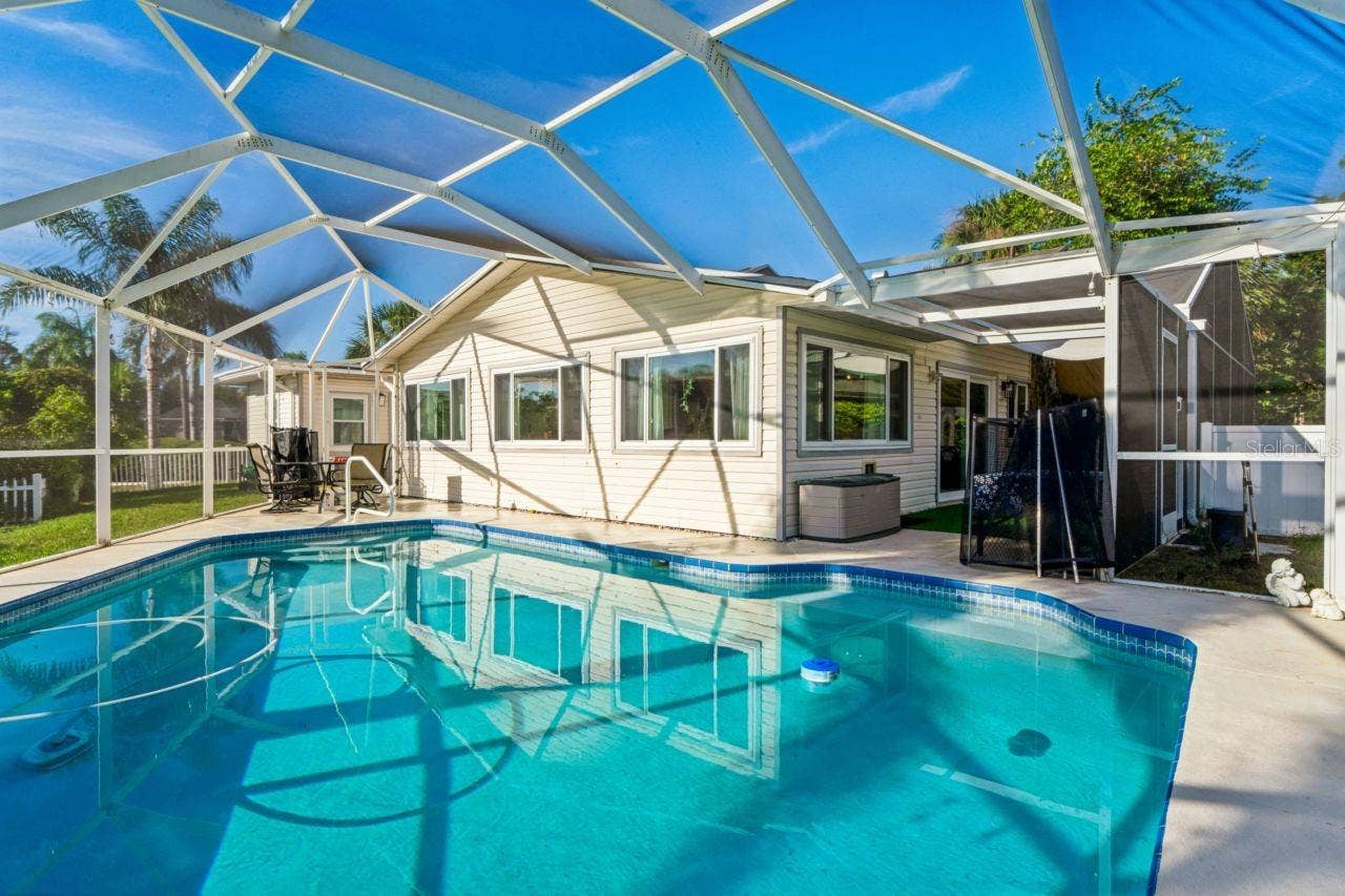 4254 MARINE PARKWAY, New Port Richey, FL 34652 4254 MARINE PARKWAY, New Port Richey, FL 34652