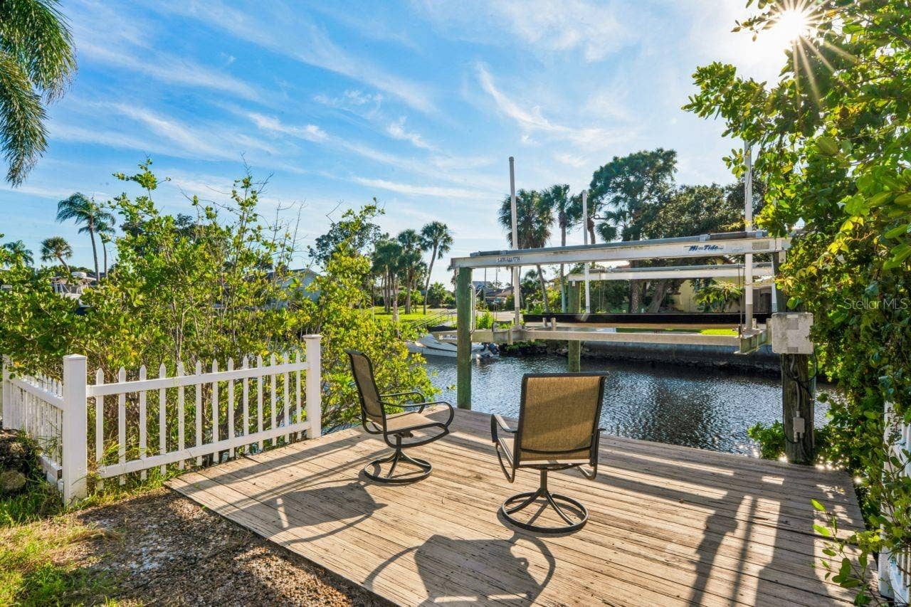 4254 MARINE PARKWAY, New Port Richey, FL 34652 4254 MARINE PARKWAY, New Port Richey, FL 34652