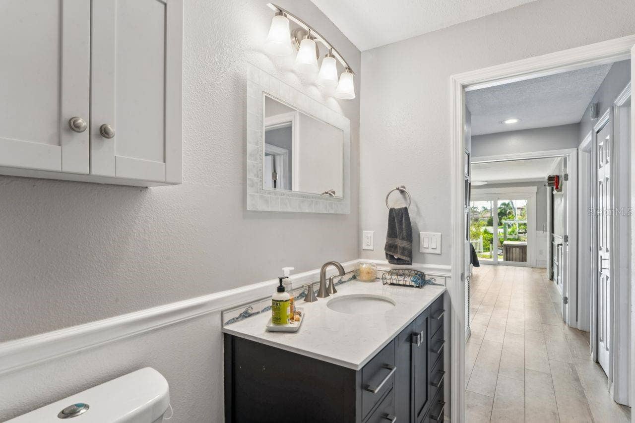 4254 MARINE PARKWAY, New Port Richey, FL 34652 4254 MARINE PARKWAY, New Port Richey, FL 34652