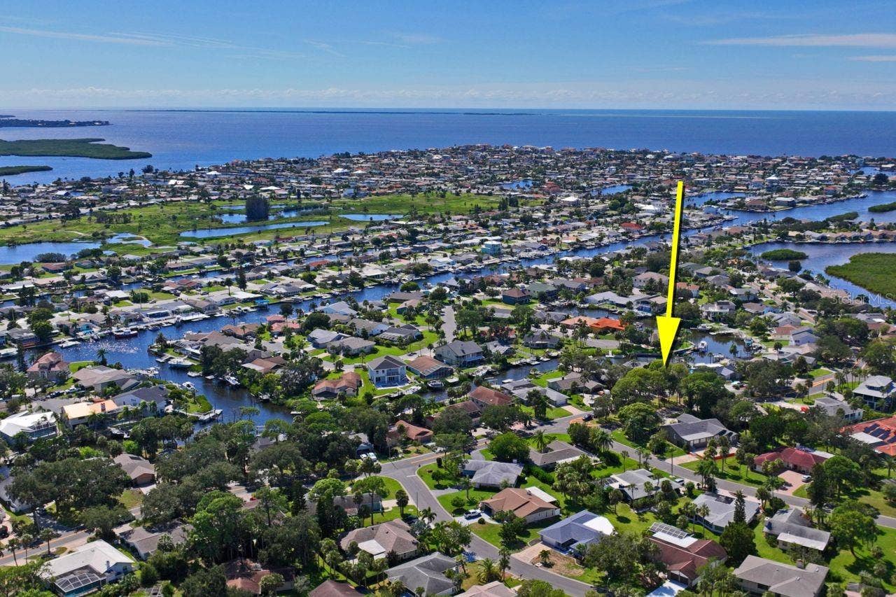 4254 MARINE PARKWAY, New Port Richey, FL 34652 4254 MARINE PARKWAY, New Port Richey, FL 34652
