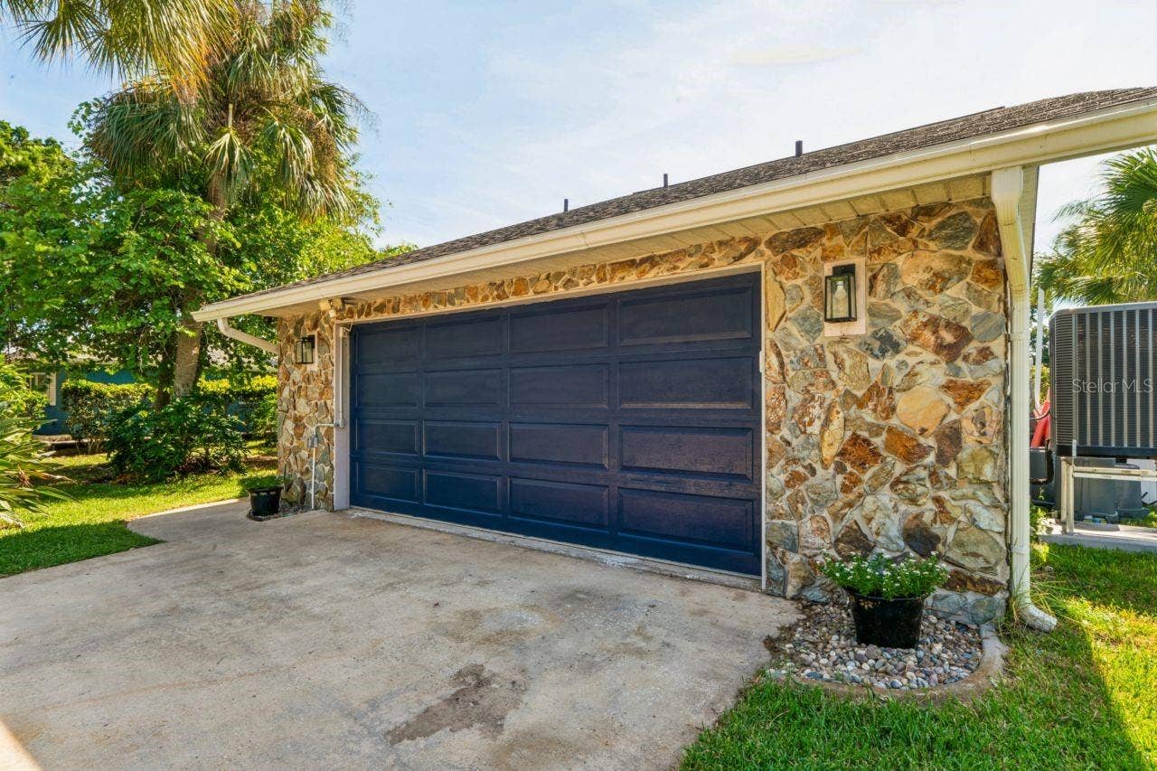 4254 MARINE PARKWAY, New Port Richey, FL 34652 4254 MARINE PARKWAY, New Port Richey, FL 34652