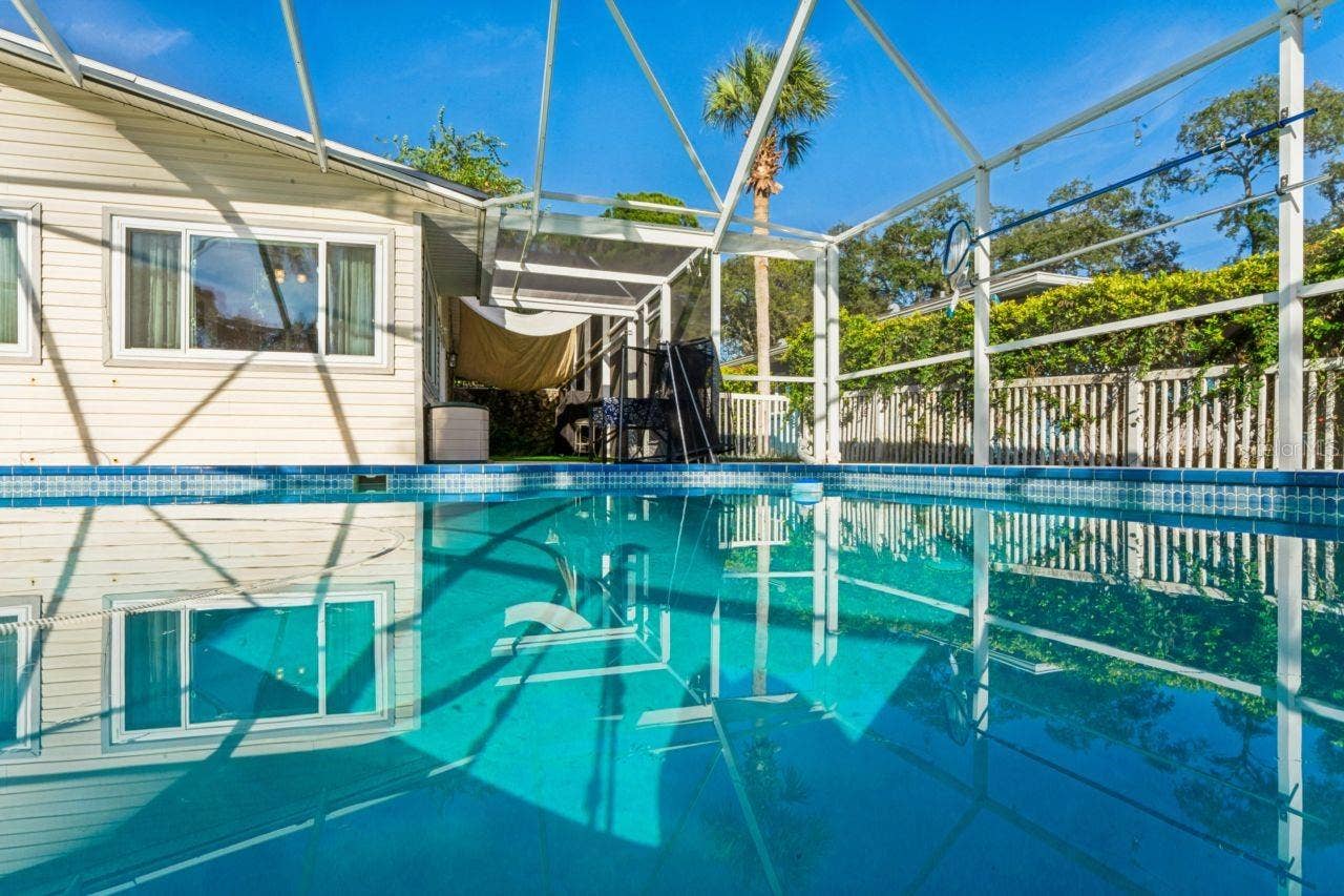 4254 MARINE PARKWAY, New Port Richey, FL 34652 4254 MARINE PARKWAY, New Port Richey, FL 34652