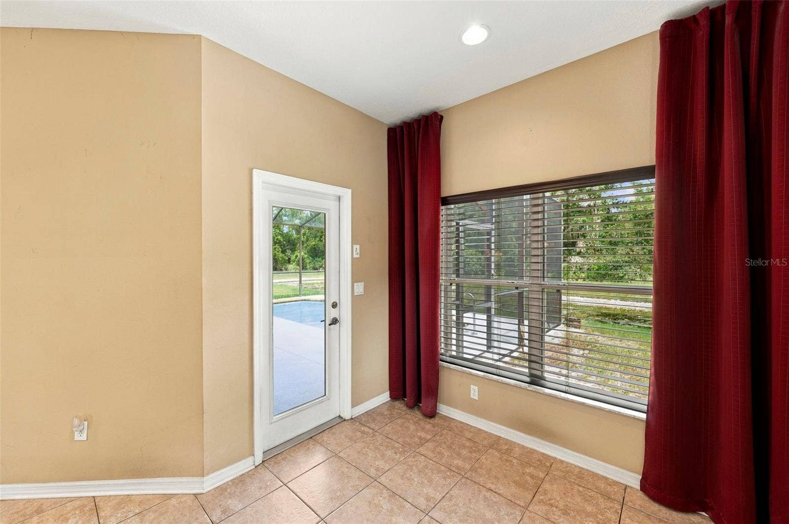 11002 BELLE HAVEN DRIVE, New Port Richey, FL 34654 11002 BELLE HAVEN DRIVE, New Port Richey, FL 34654