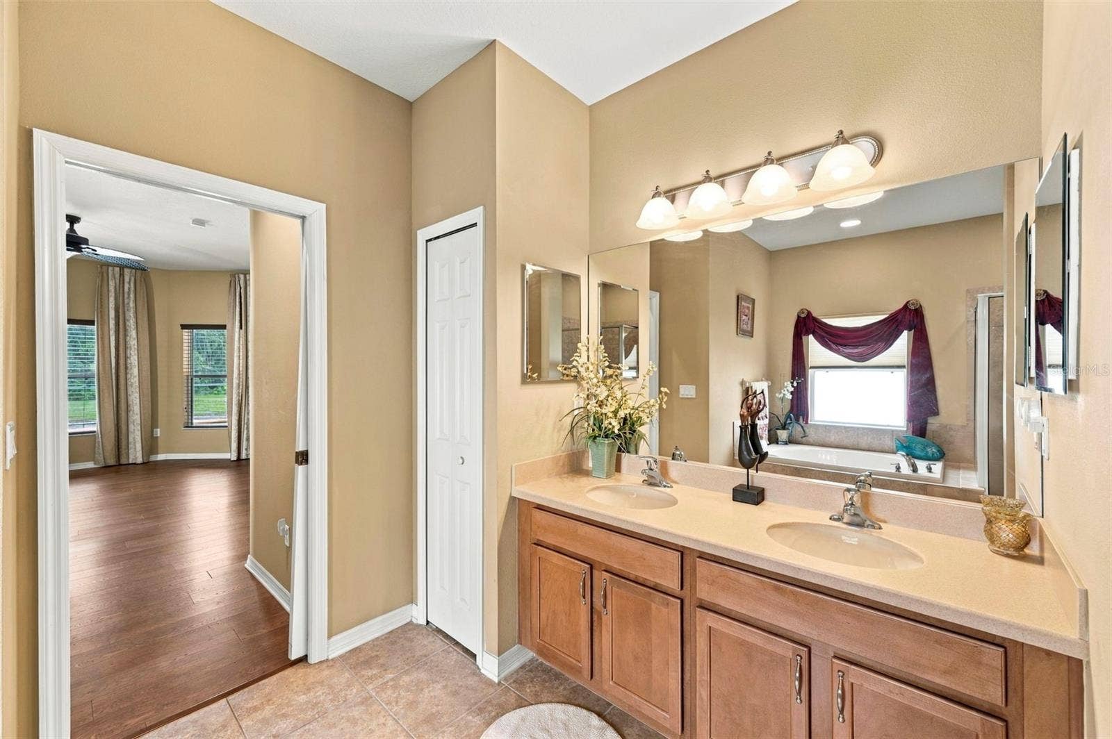 11002 BELLE HAVEN DRIVE, New Port Richey, FL 34654 11002 BELLE HAVEN DRIVE, New Port Richey, FL 34654