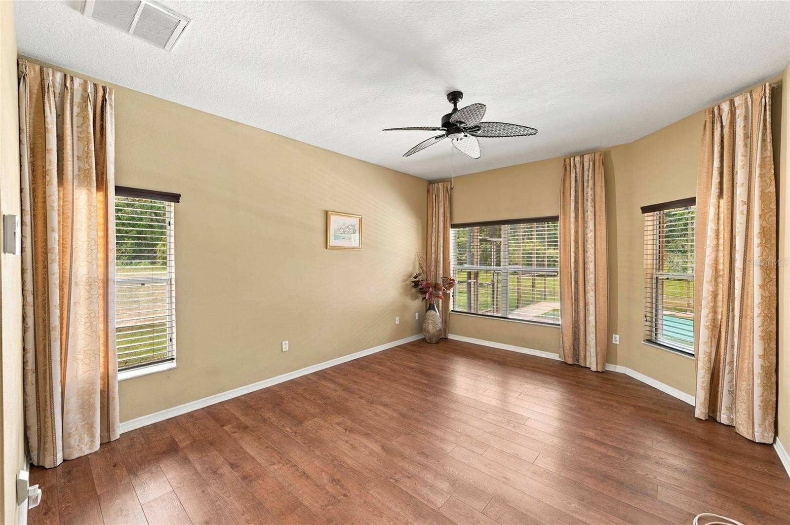 11002 BELLE HAVEN DRIVE, New Port Richey, FL 34654 11002 BELLE HAVEN DRIVE, New Port Richey, FL 34654