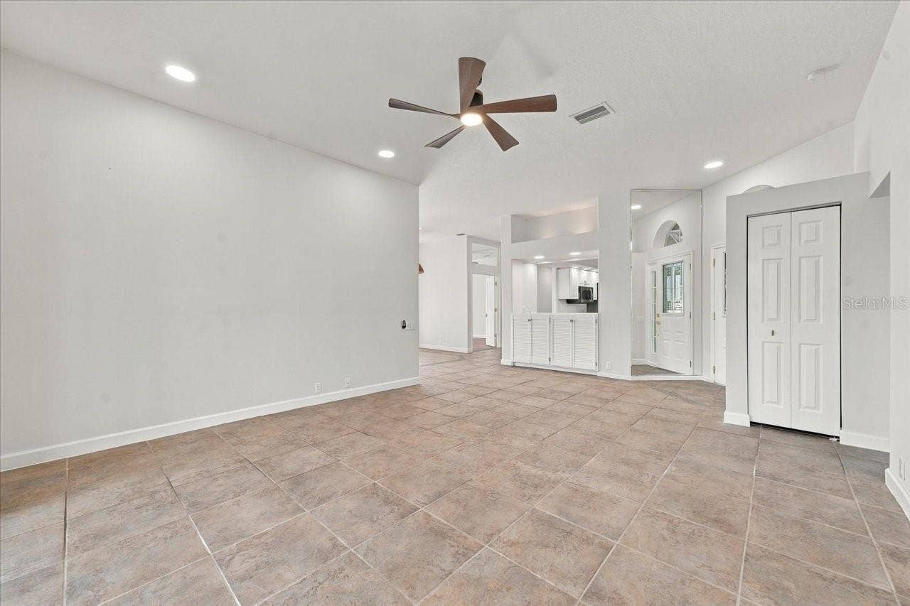 9033 PENELOPE DRIVE, Weeki Wachee, FL 34613 9033 PENELOPE DRIVE, Weeki Wachee, FL 34613