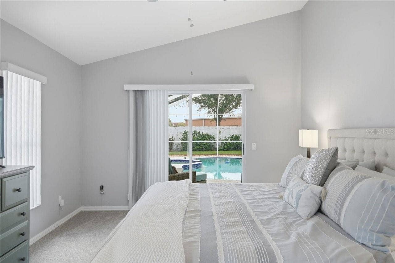 18009 PALM BREEZE DRIVE, Tampa, FL 33647 18009 PALM BREEZE DRIVE, Tampa, FL 33647
