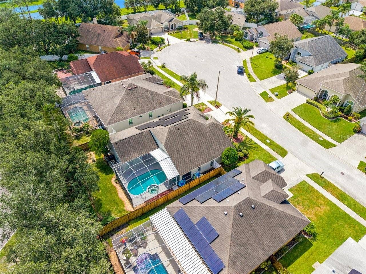 18009 PALM BREEZE DRIVE, Tampa, FL 33647 18009 PALM BREEZE DRIVE, Tampa, FL 33647