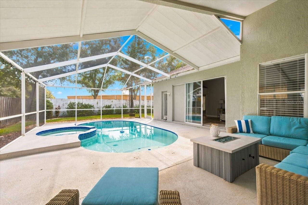 18009 PALM BREEZE DRIVE, Tampa, FL 33647 18009 PALM BREEZE DRIVE, Tampa, FL 33647
