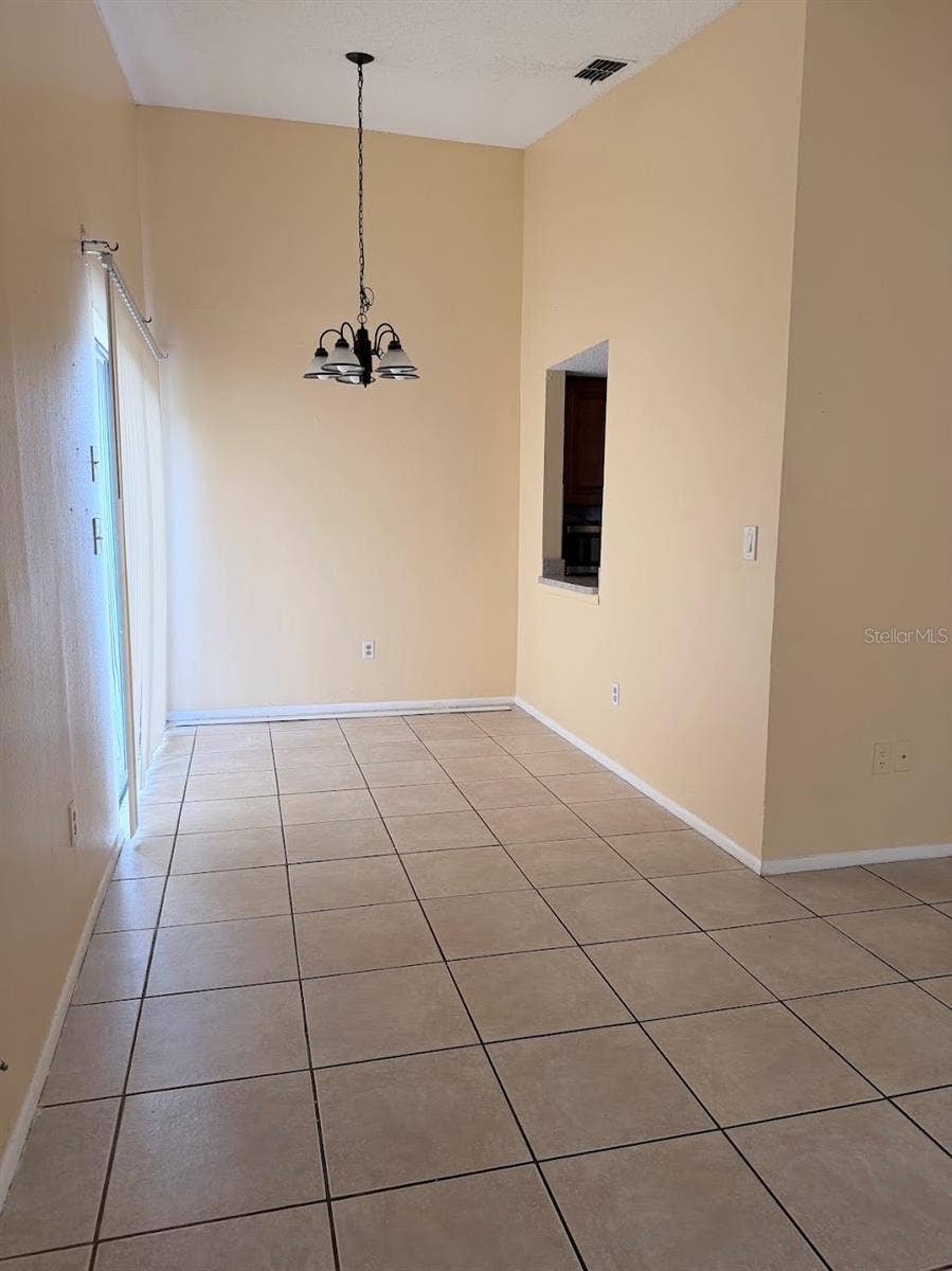 8027 PINEHURST DRIVE, Spring Hill, FL 34606 8027 PINEHURST DRIVE, Spring Hill, FL 34606