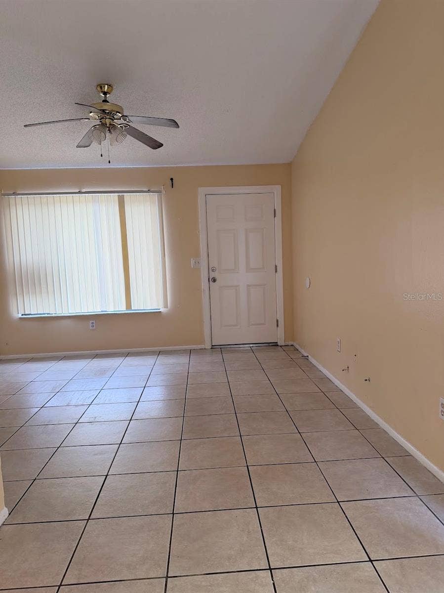 8027 PINEHURST DRIVE, Spring Hill, FL 34606 8027 PINEHURST DRIVE, Spring Hill, FL 34606