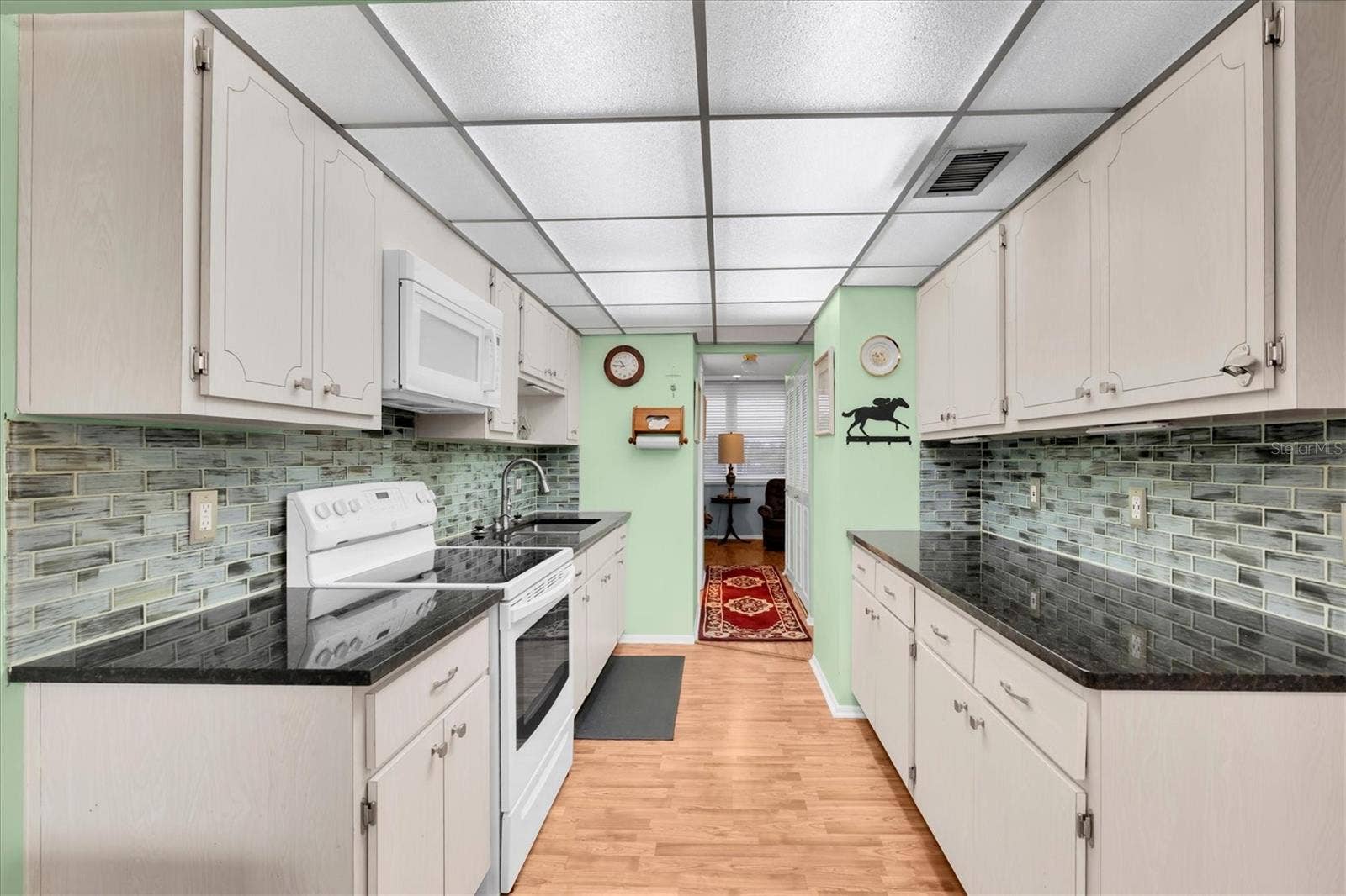 4715 BAY STREET NE, #330, St Petersburg, FL 33703 4715 BAY STREET NE, #330, St Petersburg, FL 33703