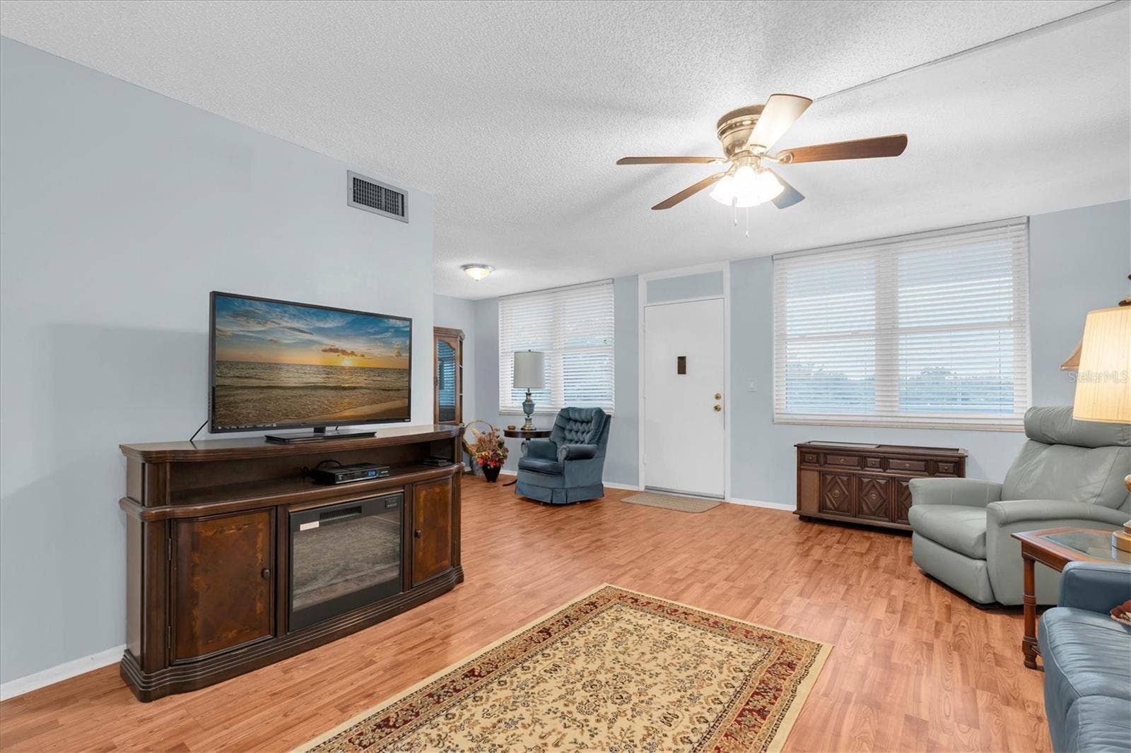 4715 BAY STREET NE, #330, St Petersburg, FL 33703 4715 BAY STREET NE, #330, St Petersburg, FL 33703