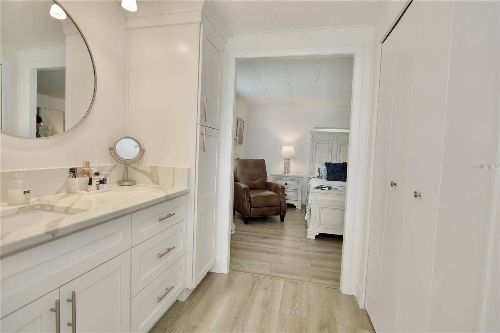 Ensuite Bath for Primary Bedroom