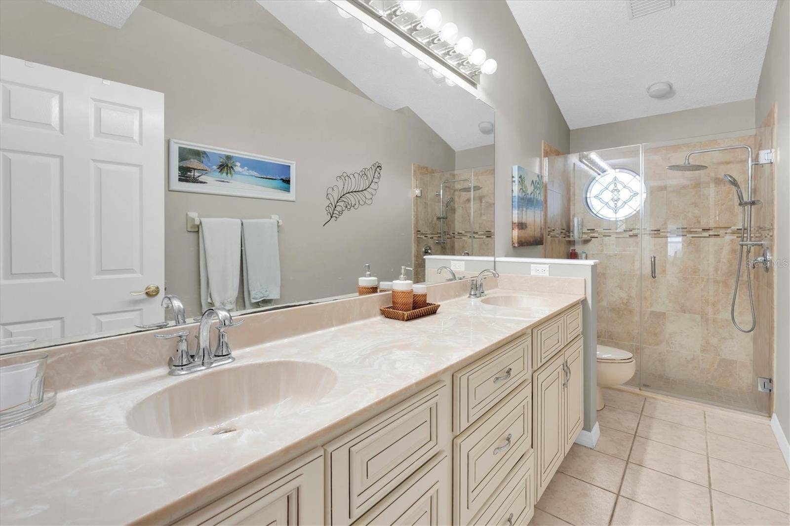 9126 BASSETT LANE, New Port Richey, FL 34655 owners en-suite