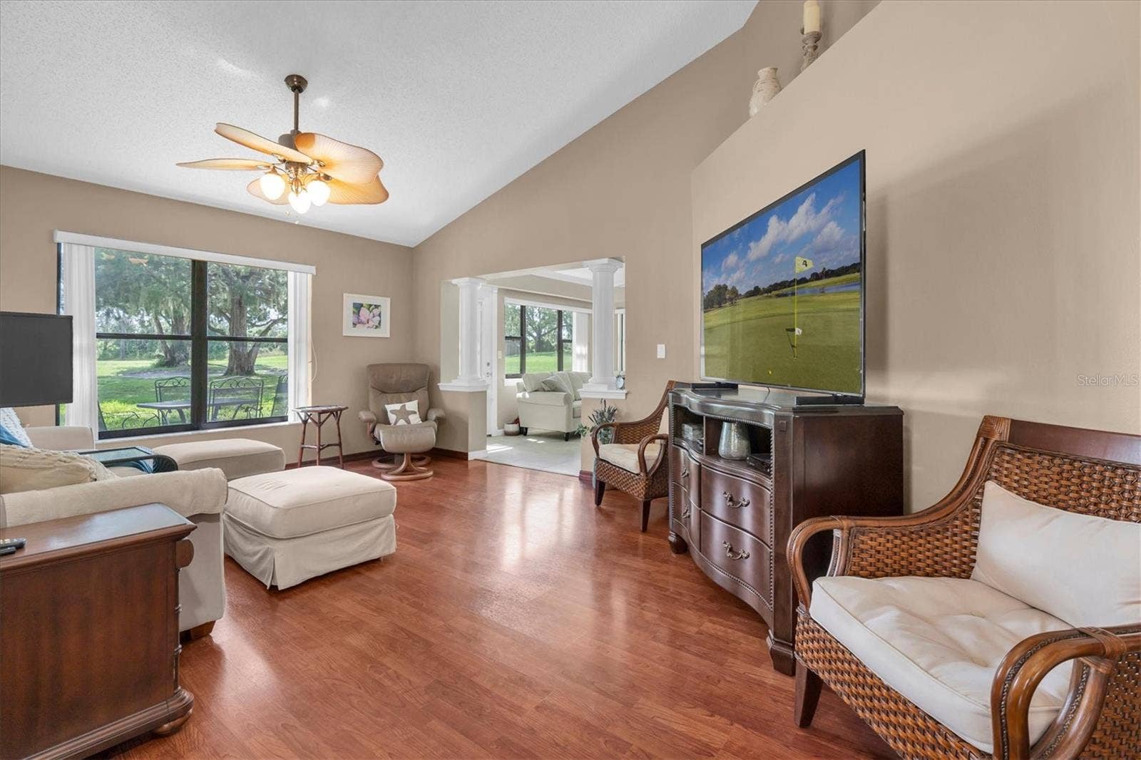 9126 BASSETT LANE, New Port Richey, FL 34655 living room