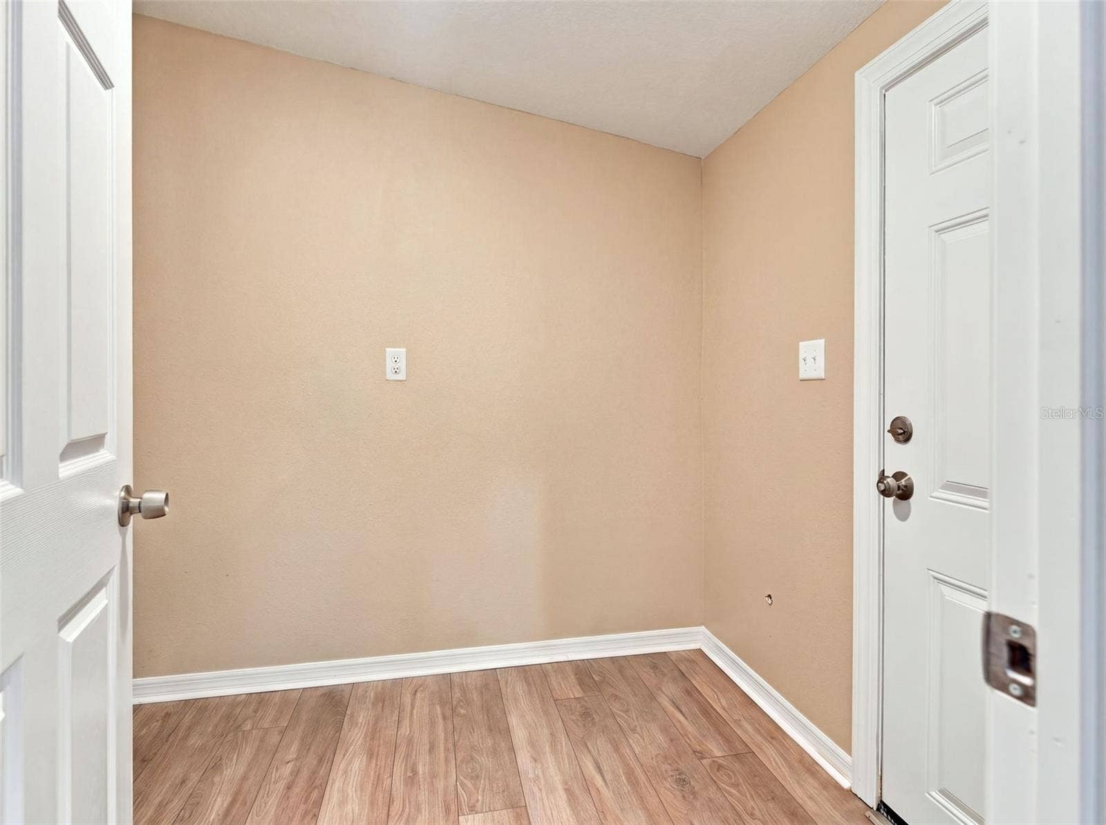 10043 GILMER STREET, New Port Richey, FL 34654