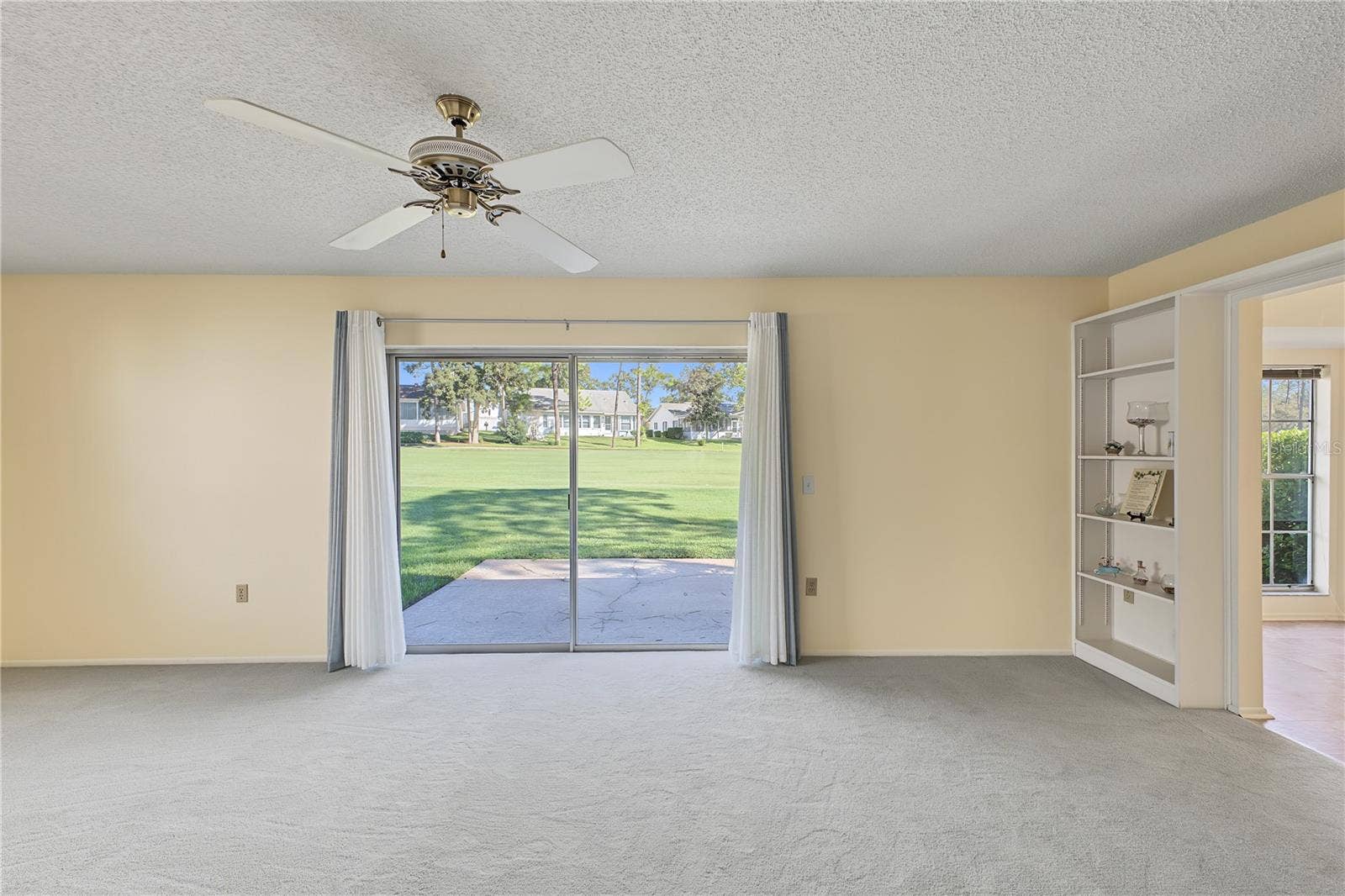 7103 CROWN OAKS DRIVE, Spring Hill, FL 34606 7103 CROWN OAKS DRIVE, Spring Hill, FL 34606