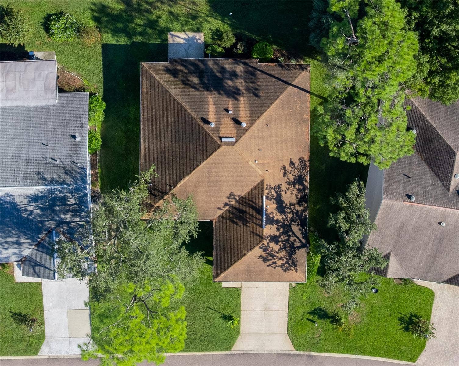 7103 CROWN OAKS DRIVE, Spring Hill, FL 34606 7103 CROWN OAKS DRIVE, Spring Hill, FL 34606