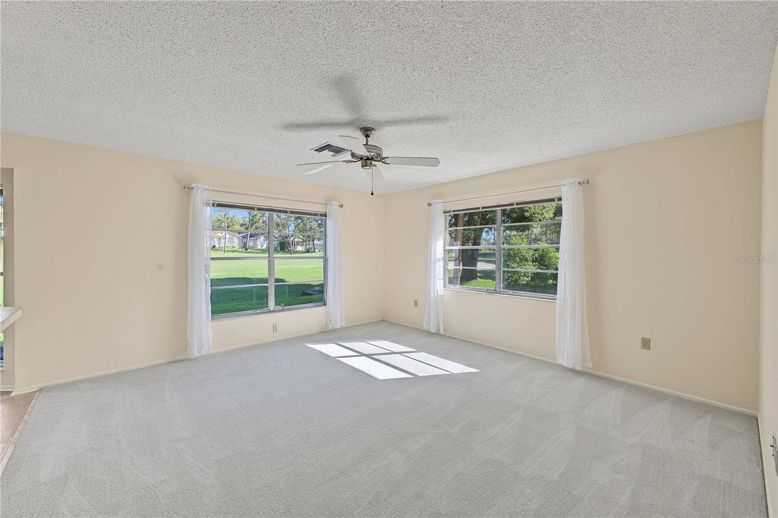 7103 CROWN OAKS DRIVE, Spring Hill, FL 34606 7103 CROWN OAKS DRIVE, Spring Hill, FL 34606