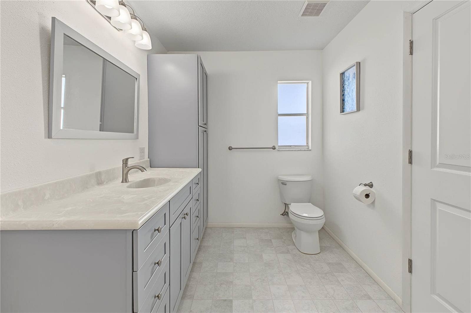 7103 CROWN OAKS DRIVE, Spring Hill, FL 34606 7103 CROWN OAKS DRIVE, Spring Hill, FL 34606