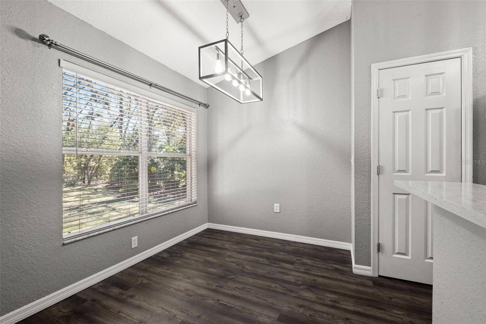 2138 FAIRVIEW ROAD, Spring Hill, FL 34609 Breakfast Nook