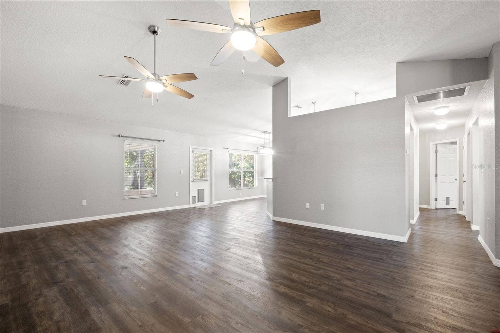 2138 FAIRVIEW ROAD, Spring Hill, FL 34609 Living Room