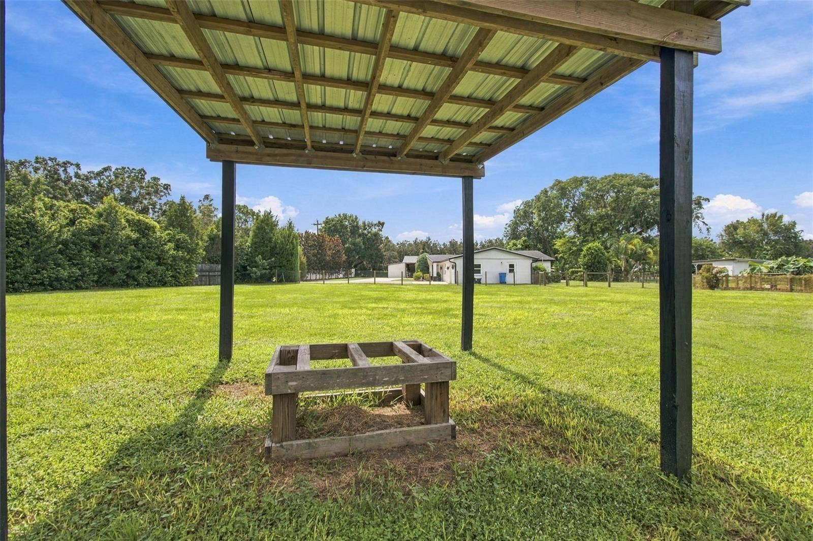 19902 GUNN HIGHWAY, Odessa, FL 33556 19902 GUNN HIGHWAY, Odessa, FL 33556