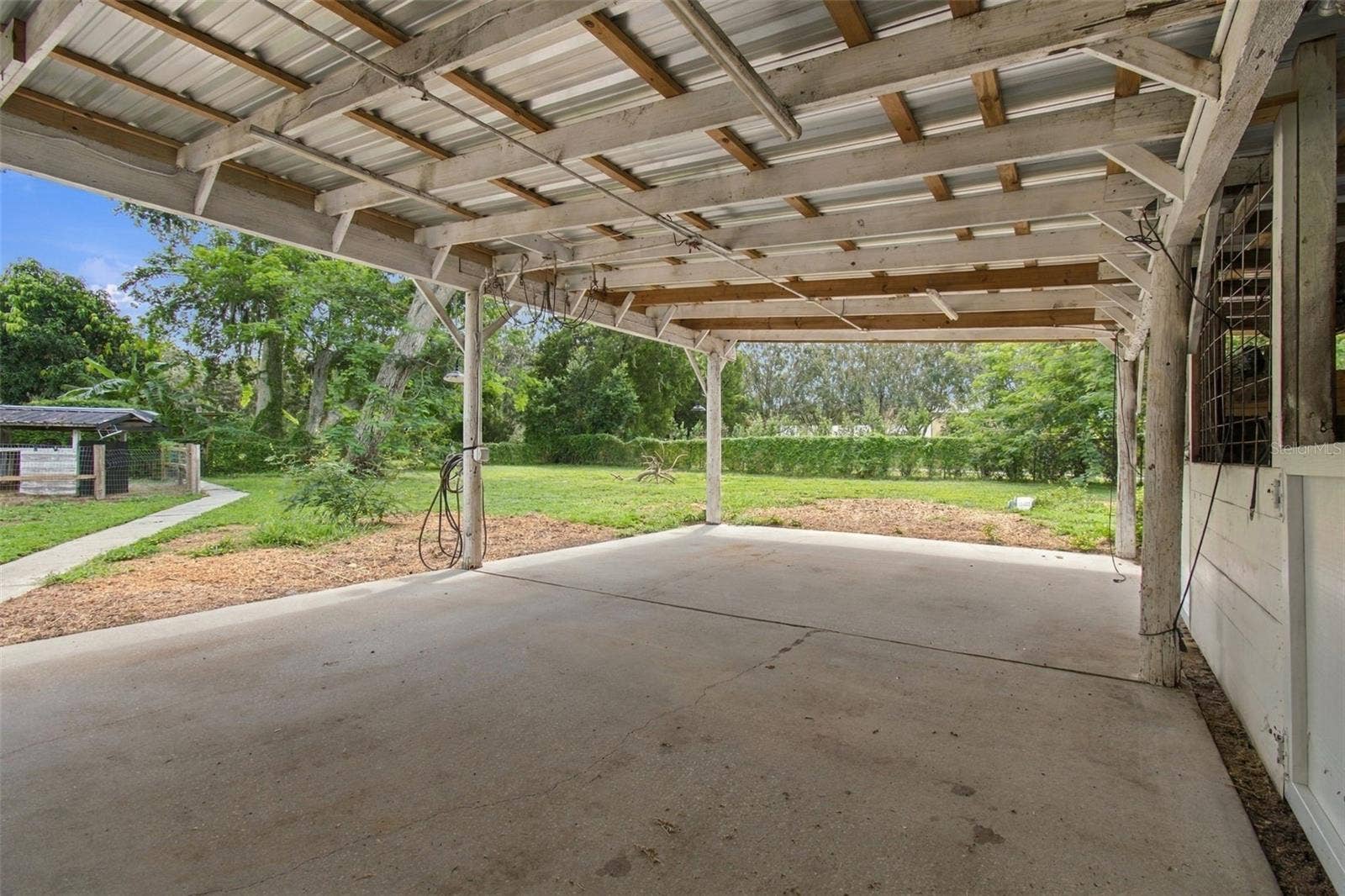 19902 GUNN HIGHWAY, Odessa, FL 33556 19902 GUNN HIGHWAY, Odessa, FL 33556