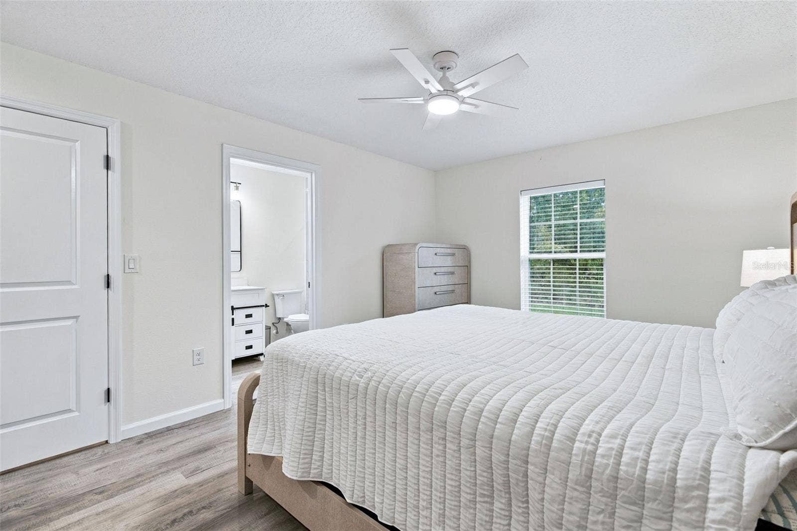 12151 SORA AVENUE, Weeki Wachee, FL 34614