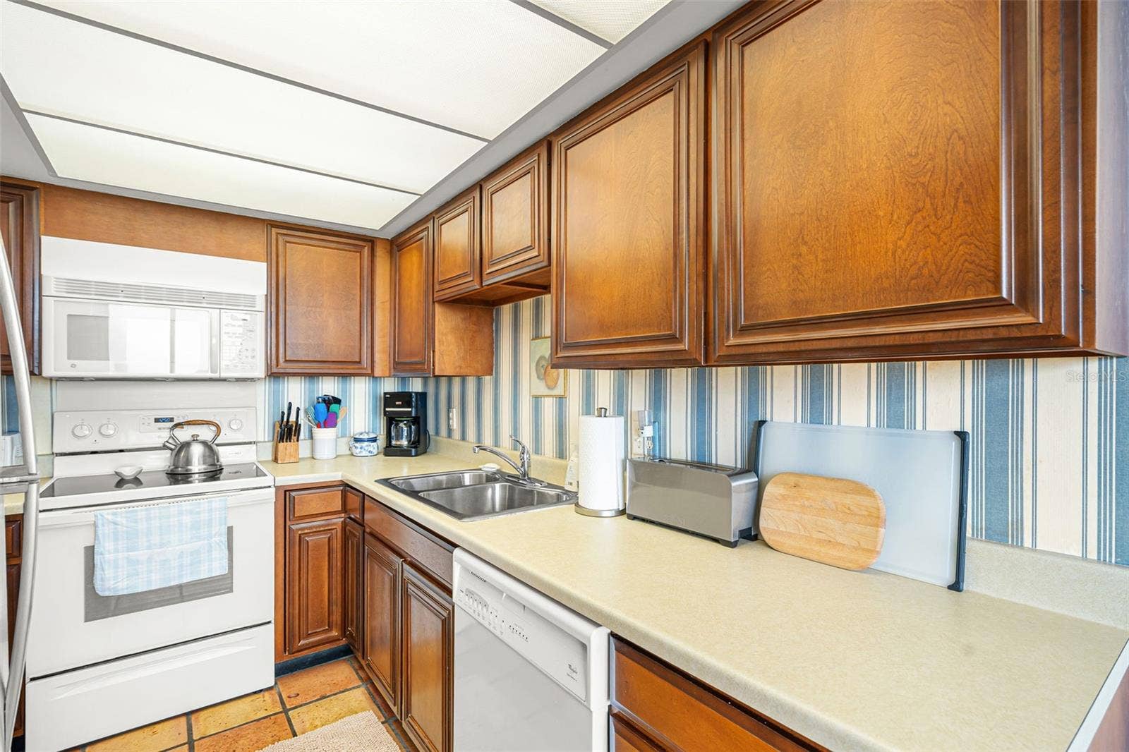 9425 BLIND PASS ROAD, #1006, St Pete Beach, FL 33706